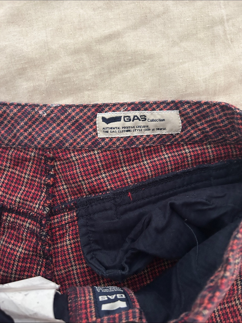 GAS Collection Plaid Capri Pants Waist 26 Low Rise Buckle Hem Y2K - Picture 3 of 16